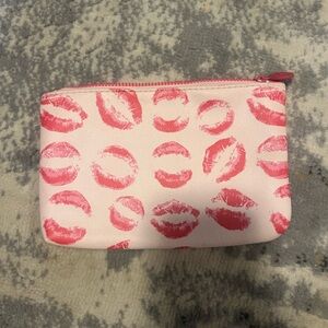 Ipsy Lip Print Cosmetic Bag in Pink